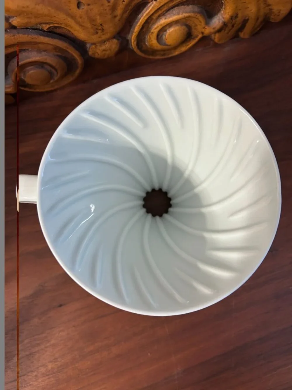 White Porcelain/Ceramic drip coffee filter